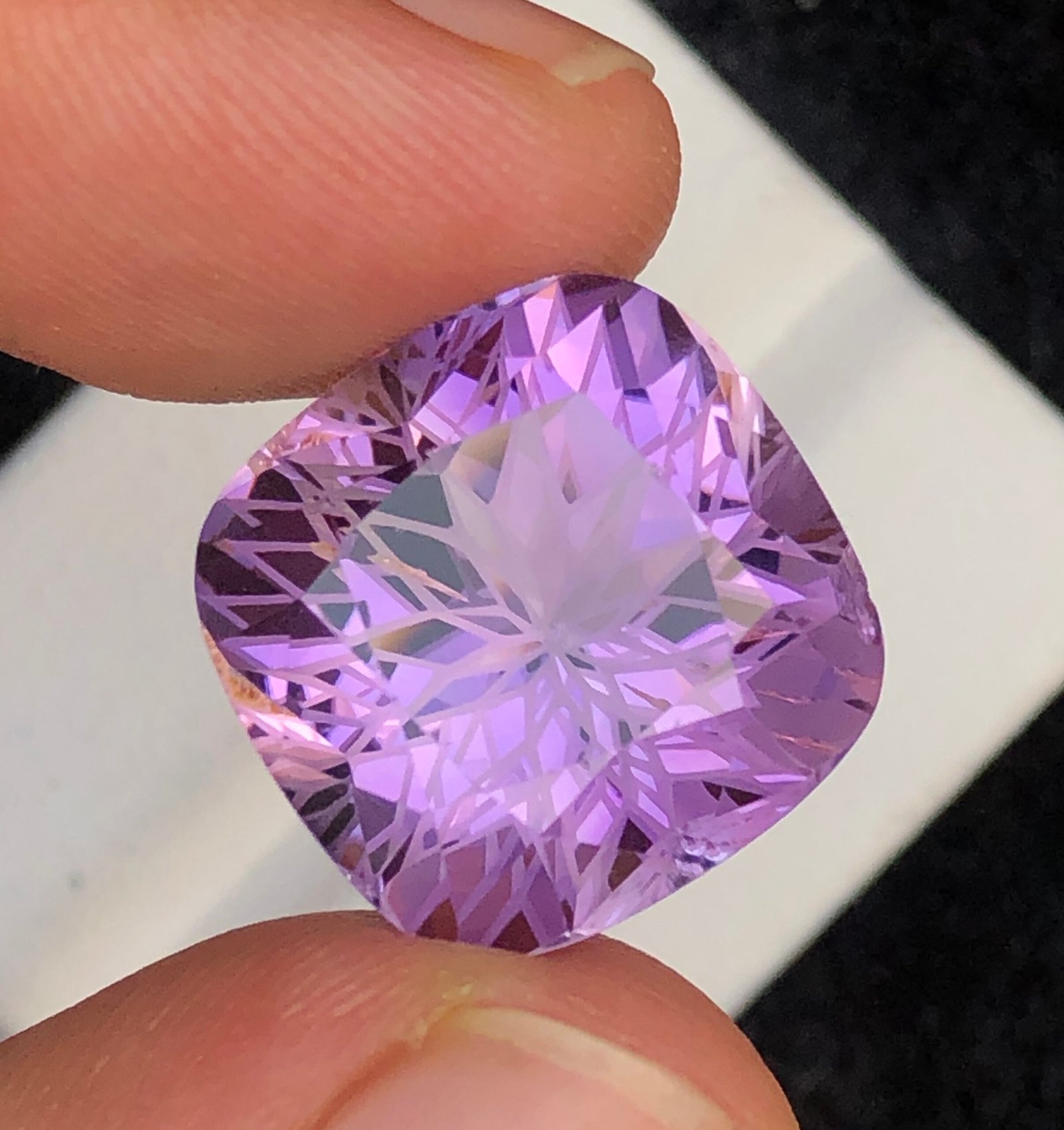 Sparkling Natural Amethyst Gemstone - Image 5